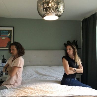 8 manieren om de ruzie over de ex te stoppen in je relatie